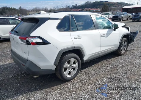 2021 Toyota Rav4 Xle z USA, uszkodzony, nr VIN 2T3W1RFV0MC103243